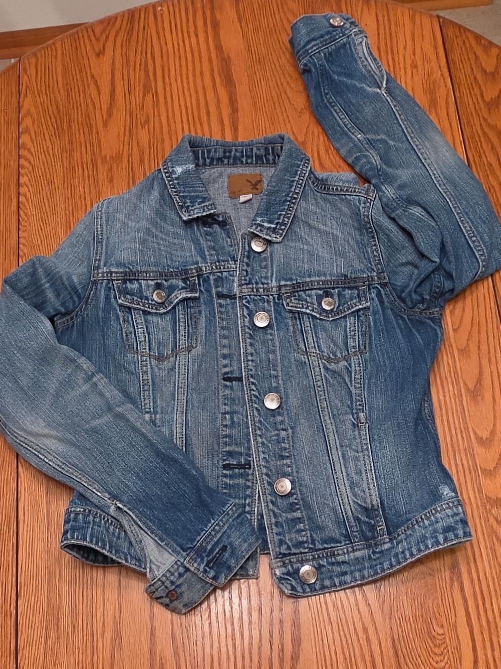 American Eagle Outfitters Light Blue Women's Denim Jacket
